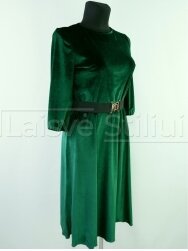 Žalia minkšto veliūro suknelė